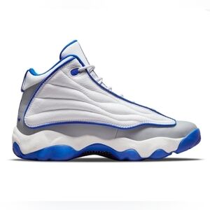 👟 🔹️Jordan🔹️jordan Pro Strong White Hyper Royal   size 6 Youth  sneakers ✨️👟